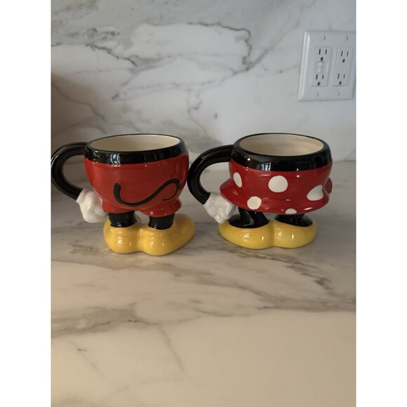 Set of 2 Ceramic Disney Mickey and Minnie Mouse Legs Mugs Coffee Tea - Picture 4 of 5
